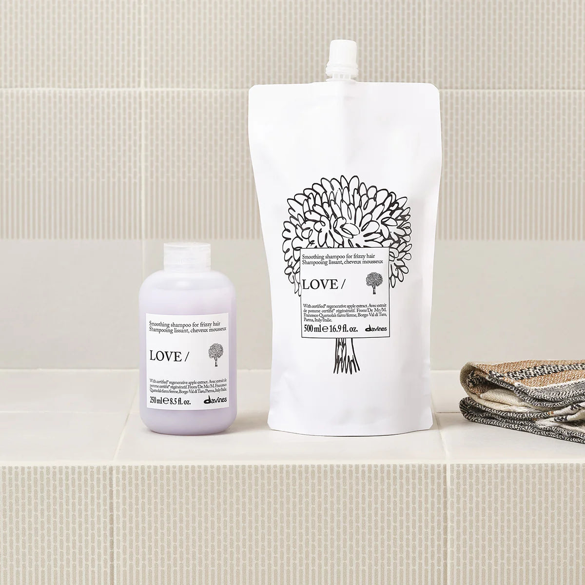 LOVE Smoothing Shampoo Refill Pouch - Davines Cyprus