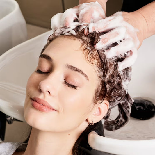 Hair-Detox-Cleansing.jpg__PID:ca4c9e8b-e515-4e4e-a804-d002223df495